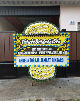 Papan Bunga Duka di Kubu Dalam Parak Karakah