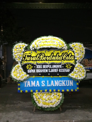 Papan Bunga Duka di Kubu Dalam Parak Karakah